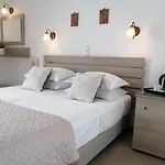 Christina Hotel, Adults Only, Heated Salt Water Pool 2*