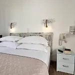 Christina Hotel, Adults Only, Heated Salt Water Pool Ξενοδοχείο 2*