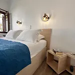Christina Hotel, Adults Only, Heated Salt Water Pool Ξενοδοχείο