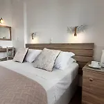 Christina Hotel, Adults Only, Heated Salt Water Pool Ξενοδοχείο