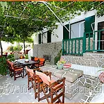 Christina Hotel, Adults Only, Heated Salt Water Pool 2* Naousa