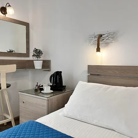 Christina Hotel, Adults Only, Heated Salt Water Pool Отель 2*