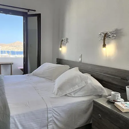 Christina Hotel, Adults Only, Heated Salt Water Pool Hotel 2*