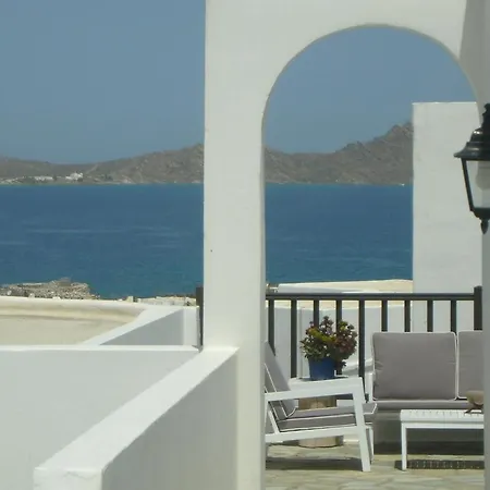 Christina Hotel, Adults Only, Heated Salt Water Pool Hotel Naousa